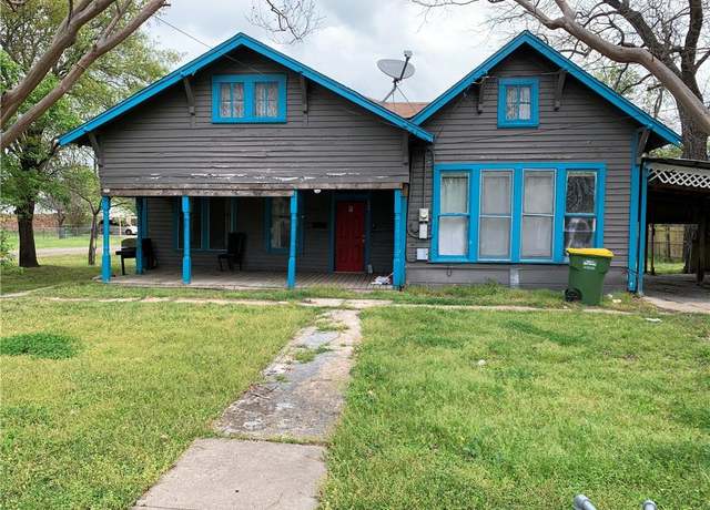 Property at 609 W Navasota St, Groesbeck, TX 76642, 3 beds, 1 bath