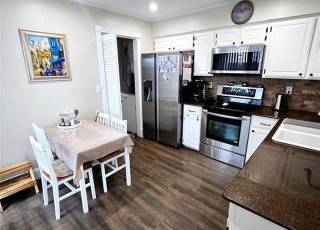 Property at 17490 Meandering Way #1506, Dallas, TX 75252, 3 beds, 2.5 baths