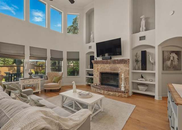 Property at 3002 Spring Hill Ln, Highland Village, TX 75077, 5 beds, 3.5 baths