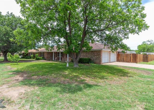 Property at 1001 Chriswood Dr, Abilene, TX 79601, 3 beds, 2 baths