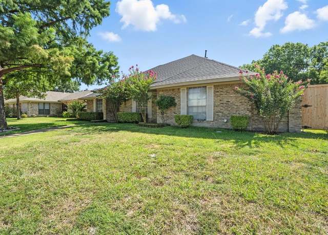Property at 3306 Carla Dr, Rowlett, TX 75088, 3 beds, 2 baths