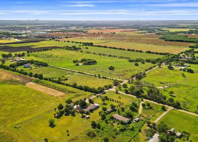 Property at 2500 Howell Dr, Venus, TX 76084