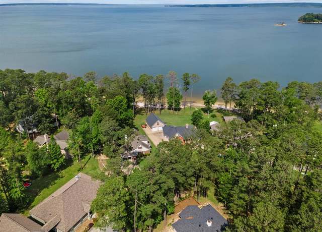 Property at 131 Private Road 6070, TX 75931, 4 beds, 3 baths