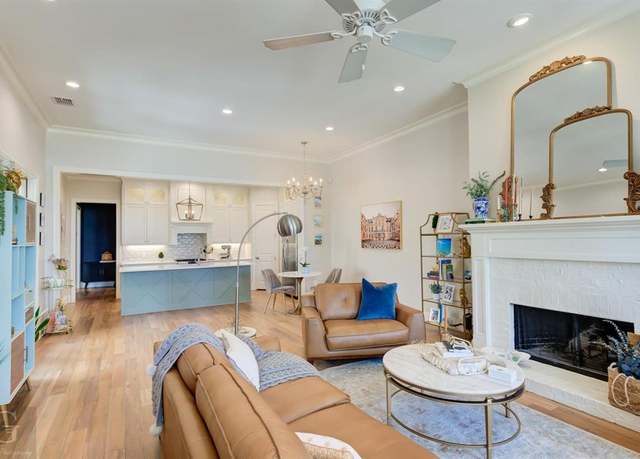Property at 2009 Woodberry Ave, Shreveport, LA 71106, 2 beds, 2 baths