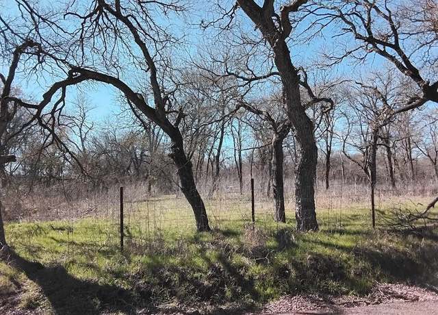 Property at 411 Novy Rd, Ennis, TX 75119