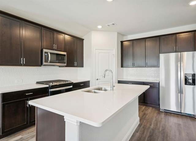 Property at 608 Willet Dr, Mckinney, TX 75069, 4 beds, 3 baths