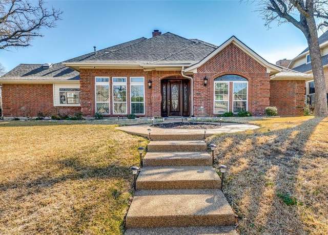 Property at 2103 Bay Club Dr, Arlington, TX 76013, 4 beds, 5.5 baths