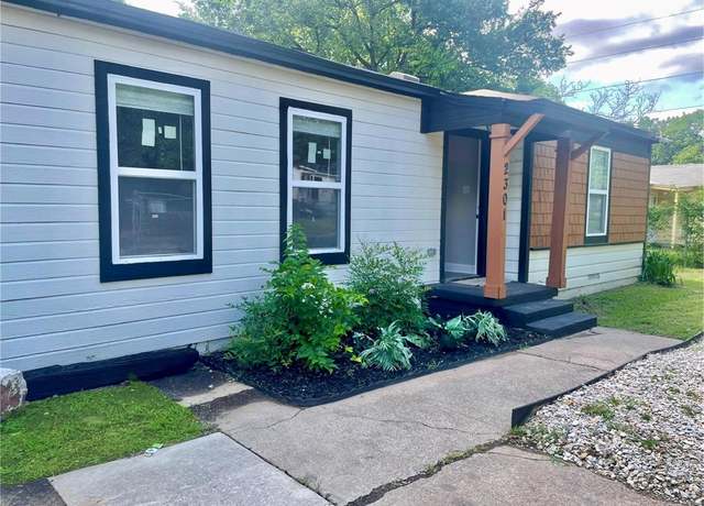 Property at 2301 Garrison Ave, Fort Worth, TX 76105, 3 beds, 2 baths