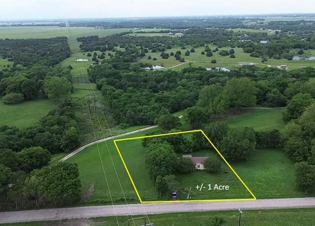 Property at 813 Epps Rd, Palmer, TX 75152, 3 beds, 1 bath