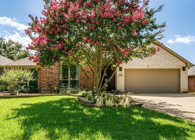 Property at 4320 Country Ln, Grapevine, TX 76051, 3 beds, 2 baths