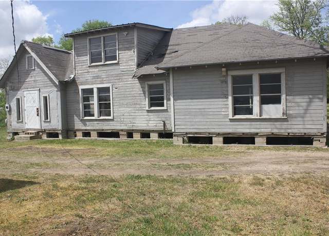 Property at 212 Loop 340, Bellmead, TX 76705, 2 beds, 1 bath