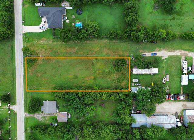 Property at 1200 Wood Ln, Arlington, TX 76001