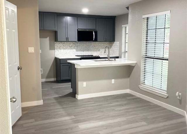 Property at 708 Purple Sage Trl, Mesquite, TX 75149, 3 beds, 2.5 baths