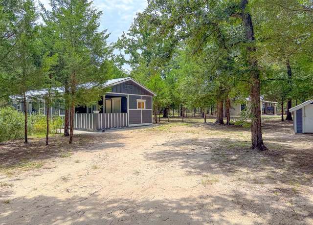 Property at 325 Fcr #1211, Fairfield, TX 75840, 4 beds, 3 baths