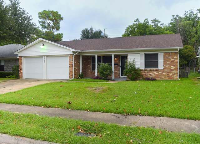 Property at 2325 N Ricketts St, Sherman, TX 75092, 3 beds, 2 baths