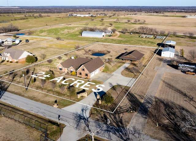 Property at 6880 Green Valley Cir, Aubrey, TX 76227, 5 beds, 3.5 baths