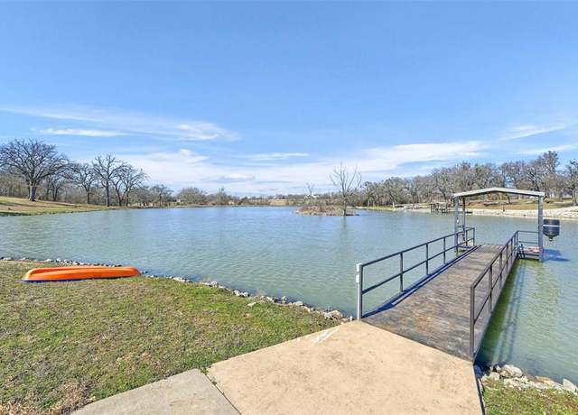 Property at 930 Craft Rd, Bells, TX 75414, 4 beds, 3 baths