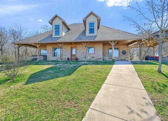 Property at 930 Craft Rd, Bells, TX 75414, 4 beds, 3 baths