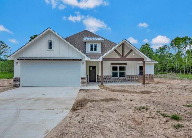 Property at 323 Schoolcraft Rd, Lufkin, TX 75901, 3 beds, 2 baths