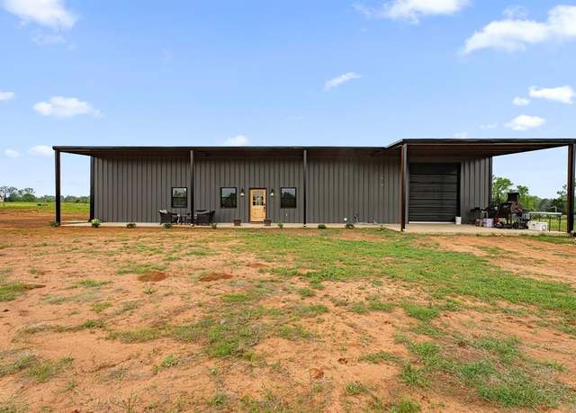 Property at 12093 County Road 152 W W, Bullard, TX 75757, 5 beds, 2 baths