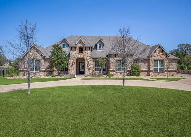 Property at 1450 Forest Hills Dr, Cross Roads, TX 76227, 4 beds, 4 baths