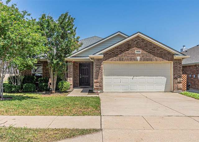 Property at 3733 Vista Greens Dr, Fort Worth, TX 76244, 3 beds, 2 baths