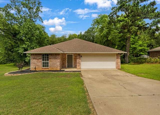 Property at 15675 Brittain Ct, Lindale, TX 75771, 3 beds, 2 baths