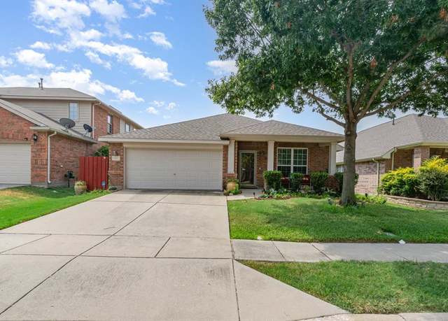 Property at 1612 Nighthawk Dr, Little Elm, TX 75068, 3 beds, 2 baths
