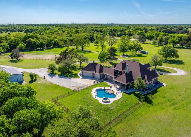 Property at 145 County Road 2327, Decatur, TX 76234, 4 beds, 3.5 baths