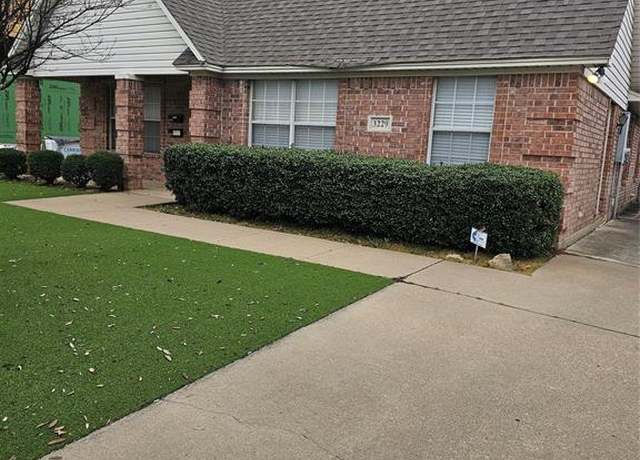 Property at 3233 S Univ. Dr, Fort Worth, TX 76109, 6 beds, 4 baths