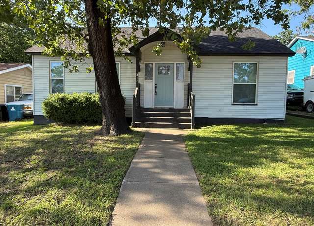 Property at 317 W Monterey St, Denison, TX 75020, 3 beds, 2 baths