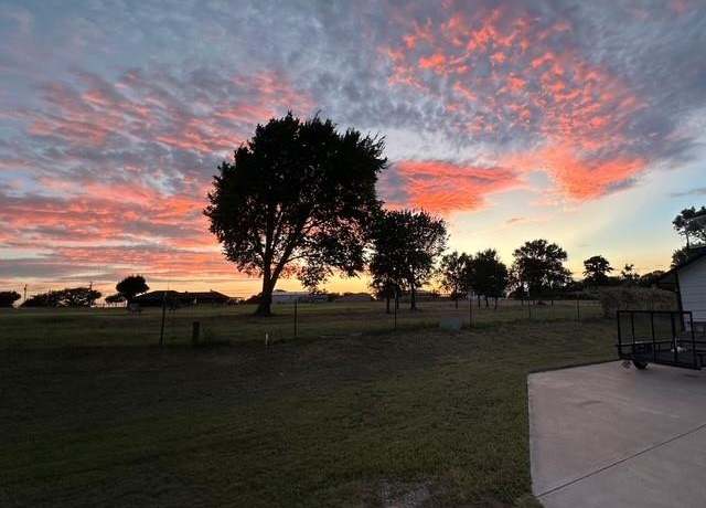 Property at 152 County Road 4678, Boyd, TX 76023, 3 beds, 2 baths