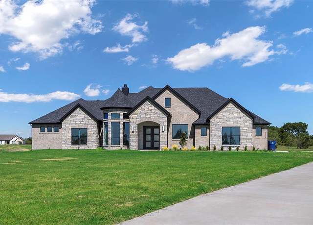 Property at 6212 Turkey Oak, Royse City, TX 75189, 3 beds, 2.5 baths