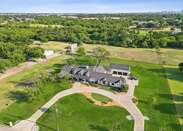 Property at 7851 Meadow Hill Dr, Frisco, TX 75033, 6 beds, 5.5 baths