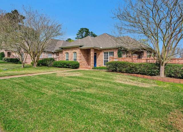 Property at 2606 Woodstock Dr, Lufkin, TX 75904, 2 beds, 2 baths