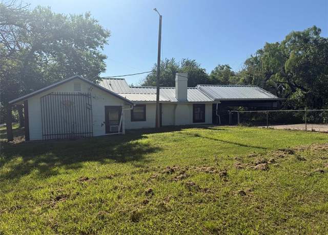 Property at 546 Apache Ln, Abilene, TX 79601, 2 beds, 1 bath