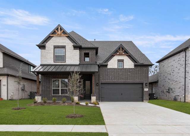 Property at 1016 Allegheny Ct, Burleson, TX 76028, 5 beds, 4 baths