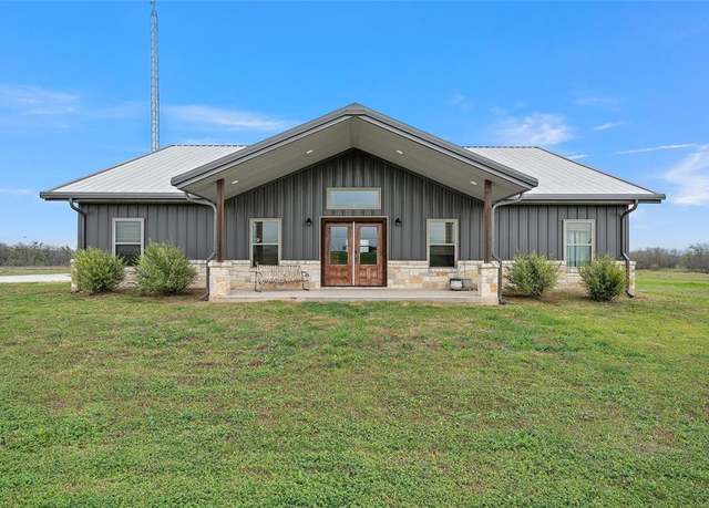 Property at 11503 Line Rd, Troy, TX 76579, 3 beds, 3.5 baths