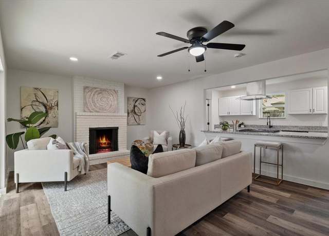 Property at 5835 Sunnywood Dr, Dallas, TX 75228, 3 beds, 2 baths