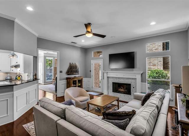 Property at 2613 Rockport Cir, Garland, TX 75044, 4 beds, 2.5 baths