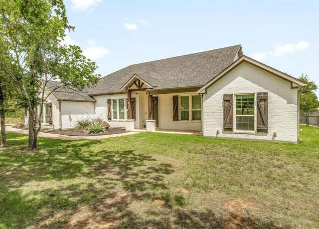 Property at 198 El Dorado Trl, Millsap, TX 76066, 4 beds, 2 baths