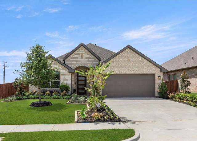 Property at 114 Emperor Oak Ct, Balch Springs, TX 75181, 4 beds, 2 baths
