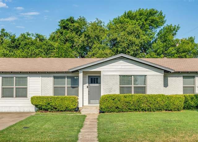 Property at 1000 S Stratton St, Decatur, TX 76234, 4 beds, 2 baths