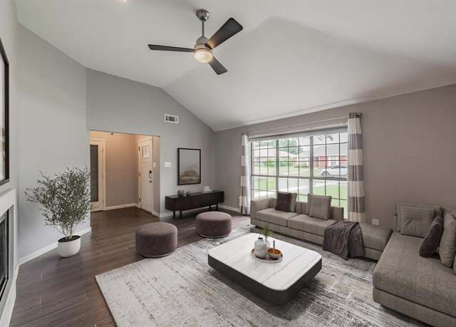 Property at 1538 Sunswept Ter, Lewisville, TX 75077, 3 beds, 2 baths