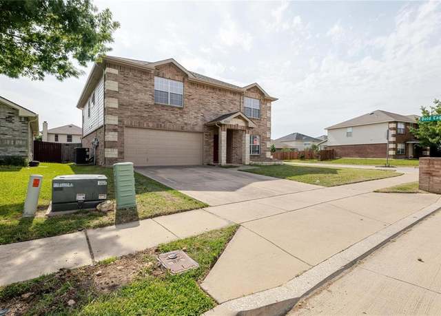 Property at 8537 Star Thistle Dr, Fort Worth, TX 76179, 4 beds, 3.5 baths