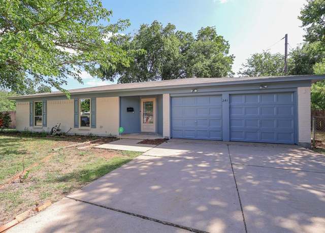 Property at 241 Berkshire Ln, Fort Worth, TX 76134, 3 beds, 2 baths