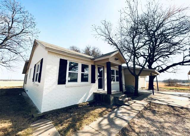 Property at 1750 Hwy 3381, Comanche, TX 76442, 3 beds, 2 baths