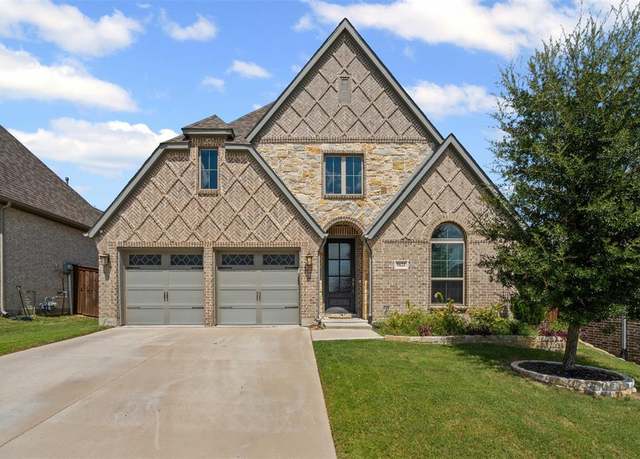 Property at 5621 Pradera Rd, Fort Worth, TX 76126, 4 beds, 3 baths