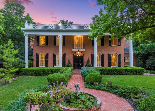 Property at 3217 Robin Rd, Waco, TX 76708, 4 beds, 4.5 baths