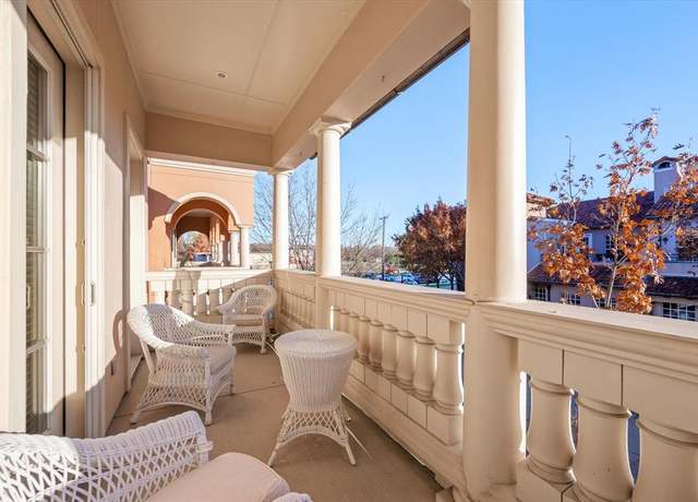 Property at 34 Piazza Ln, Colleyville, TX 76034, 3 beds, 4 baths